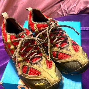 Timberland  hiking shoes 7.5M
